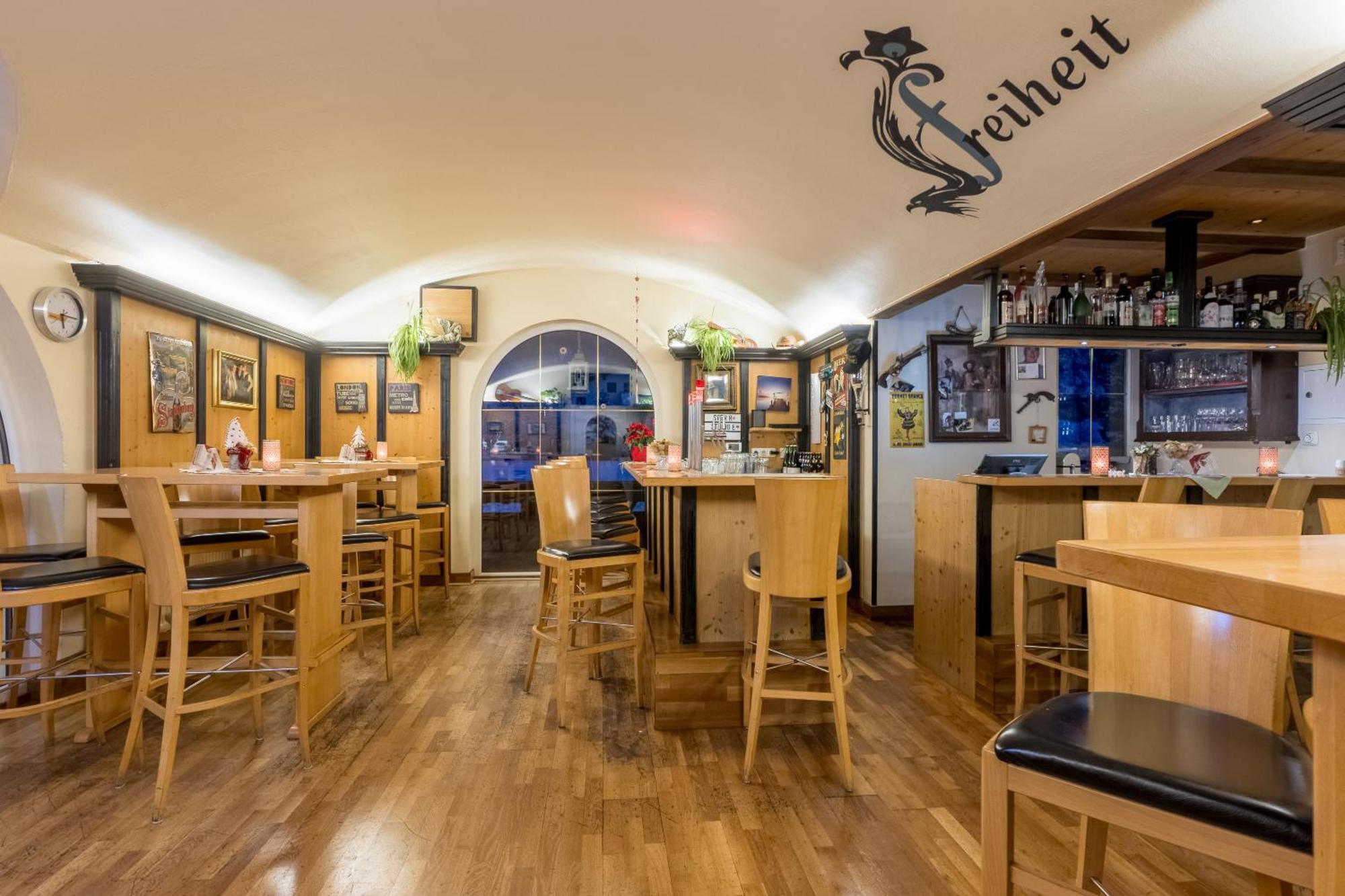 Gasthof Enzian Танхайм Екстериор снимка